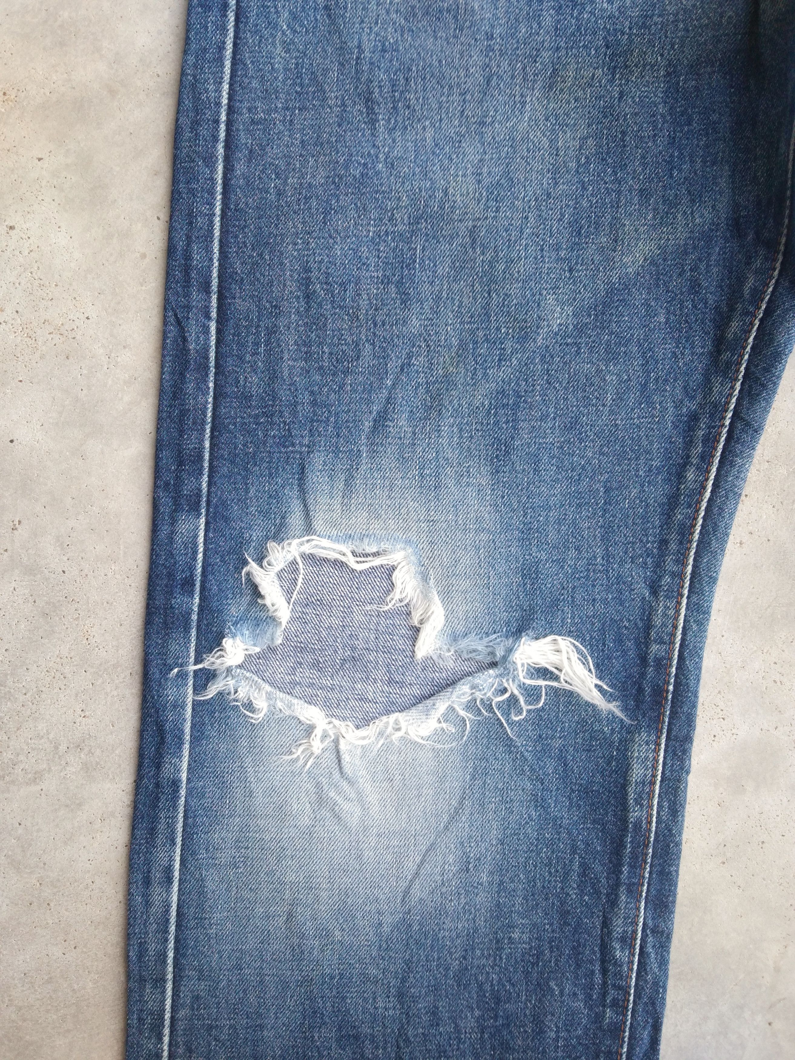 Japanese Brand 90s Vintage Big John Distressed Jeans 29x30 Size US 29 - 6 Thumbnail