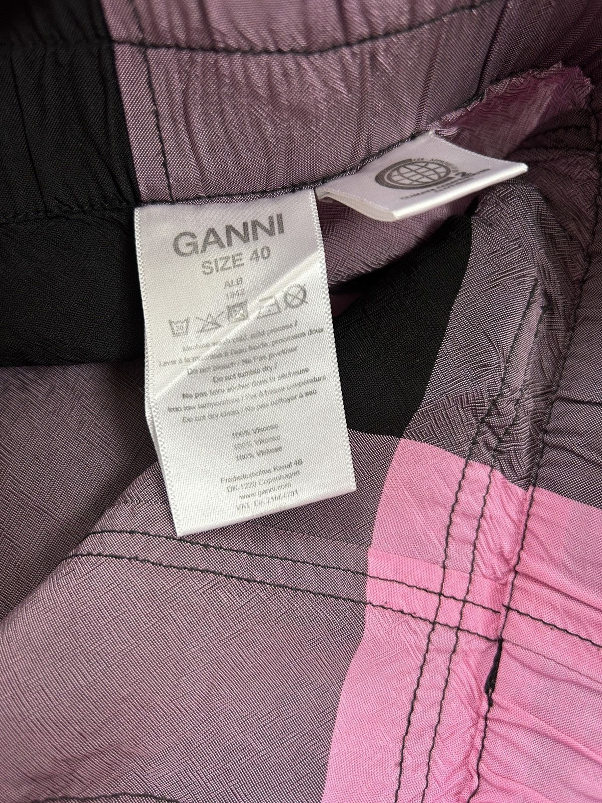 Ganni Ganni shorts viscose pink black checkered Size 28" / US 6 / IT 42 - 4 Thumbnail