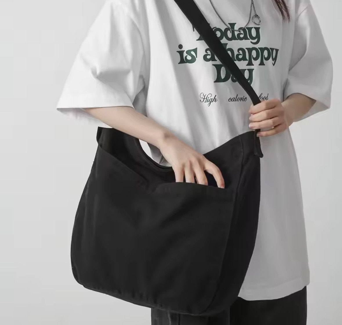 Japanese Brand Workwear School Canvas Shoulder Bag Large Messenger Bag Size ONE SIZE - 1 Thumbnail