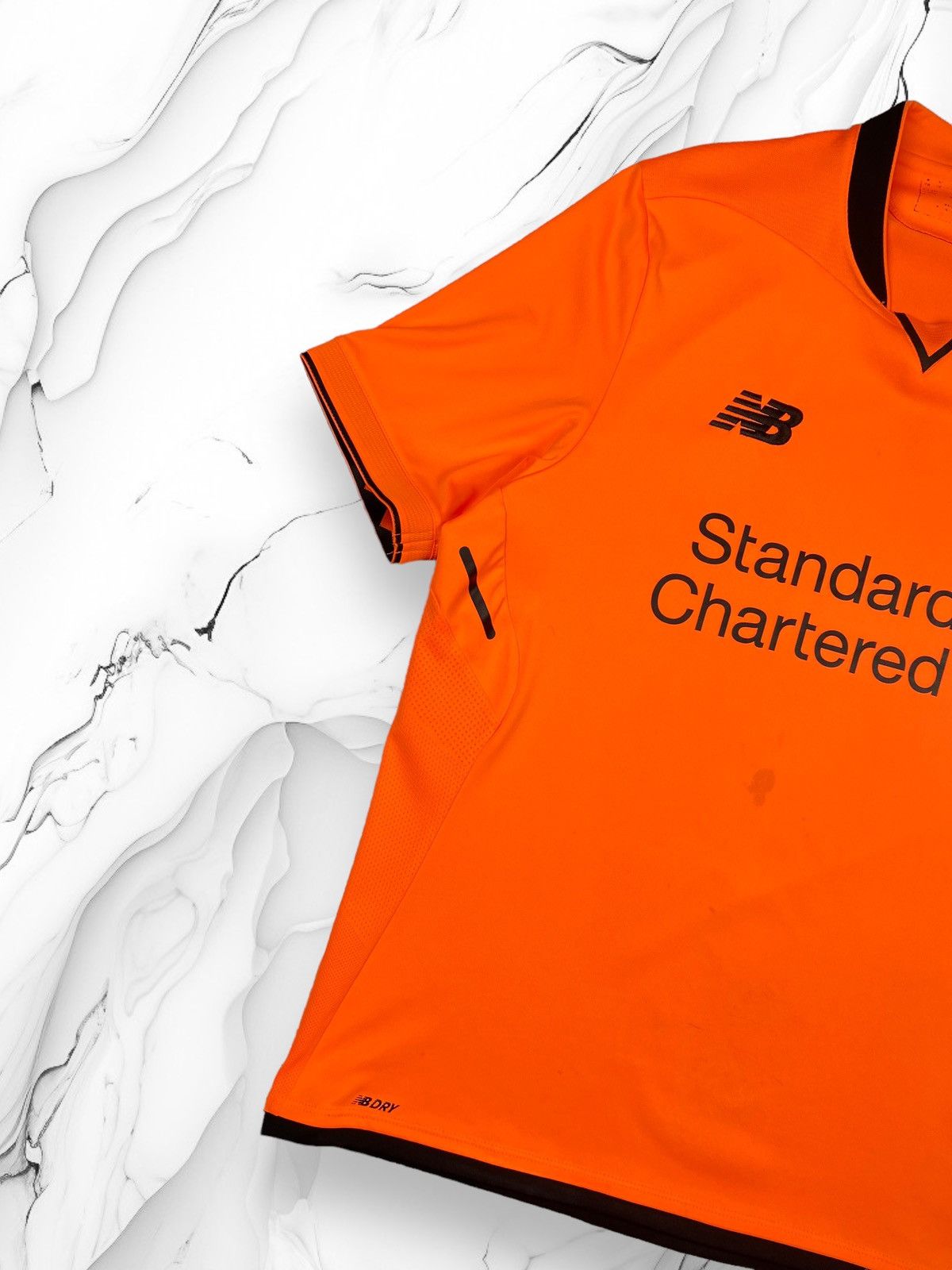 New Balance New Balance FC Liverpool Soccer Jersey Tee T Shirt Size US M / EU 48-50 / 2 - 2 Thumbnail