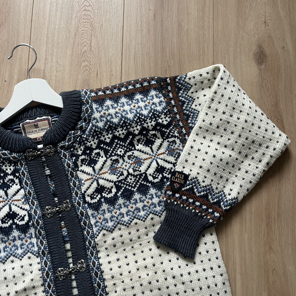 Dale Of Norway Vintage Dale Of Norway 🇳🇴 Avant Garde Sweater Size US M / EU 48-50 / 2 - 3 Thumbnail