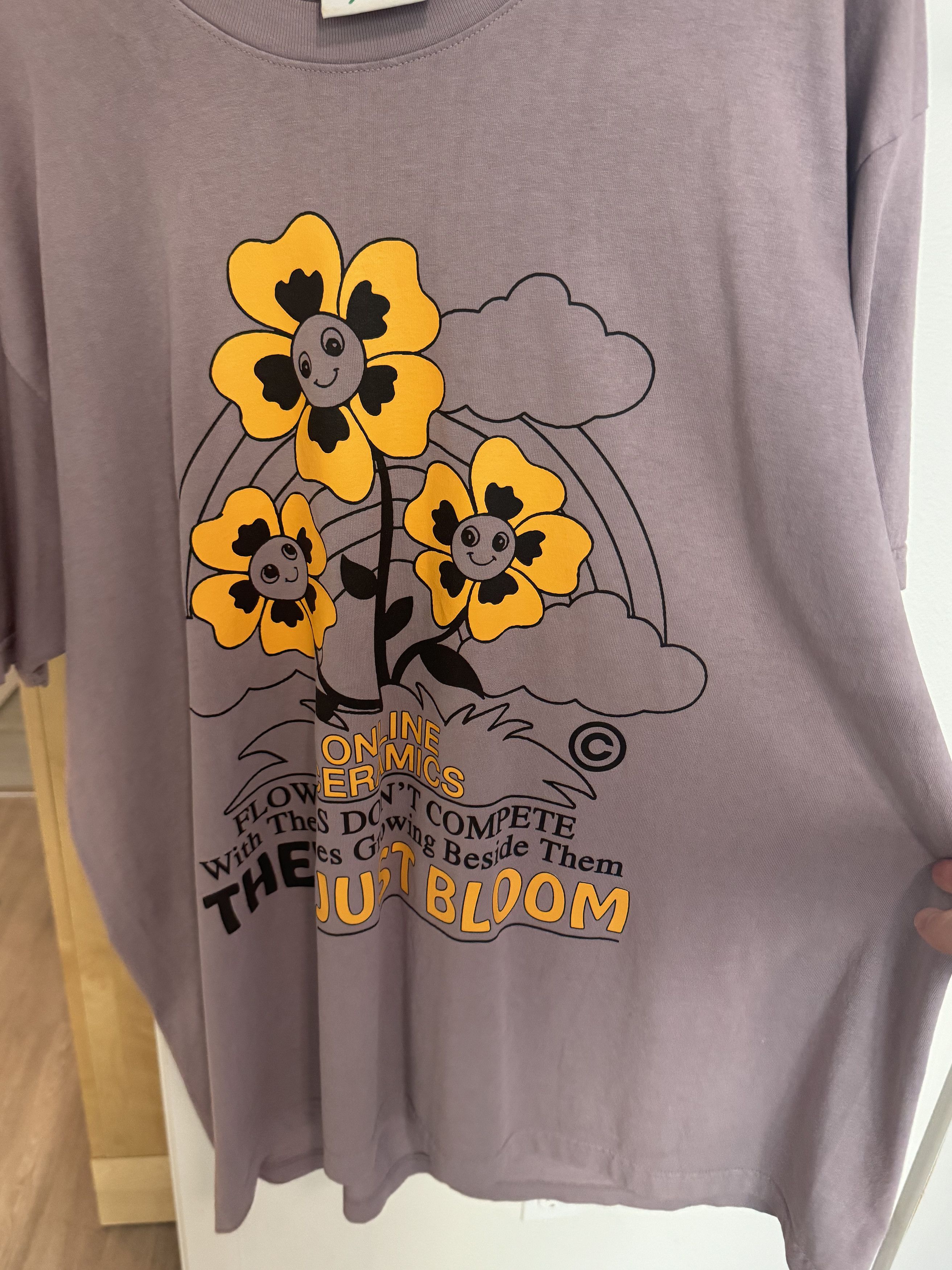 Online Ceramics Online Ceramics Just Bloom - Purple Tee 2016 Rare Size US XL / EU 56 / 4 - 3 Thumbnail