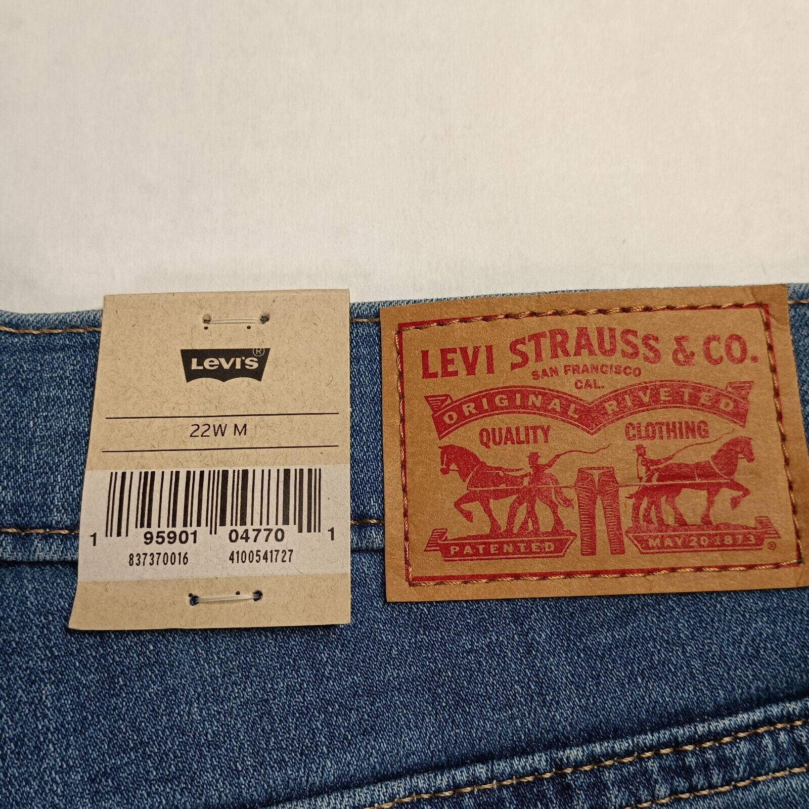 Levi's Levi's Jeans 724 High Rise Slim Jeans Womens Size 22W M Blue Size 42" / US 20 - 11 Thumbnail