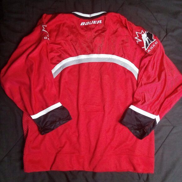 Vintage Vintage Bauer Authentic Team Canada Jersey Fight Strap Size US XL / EU 56 / 4 - 5 Thumbnail