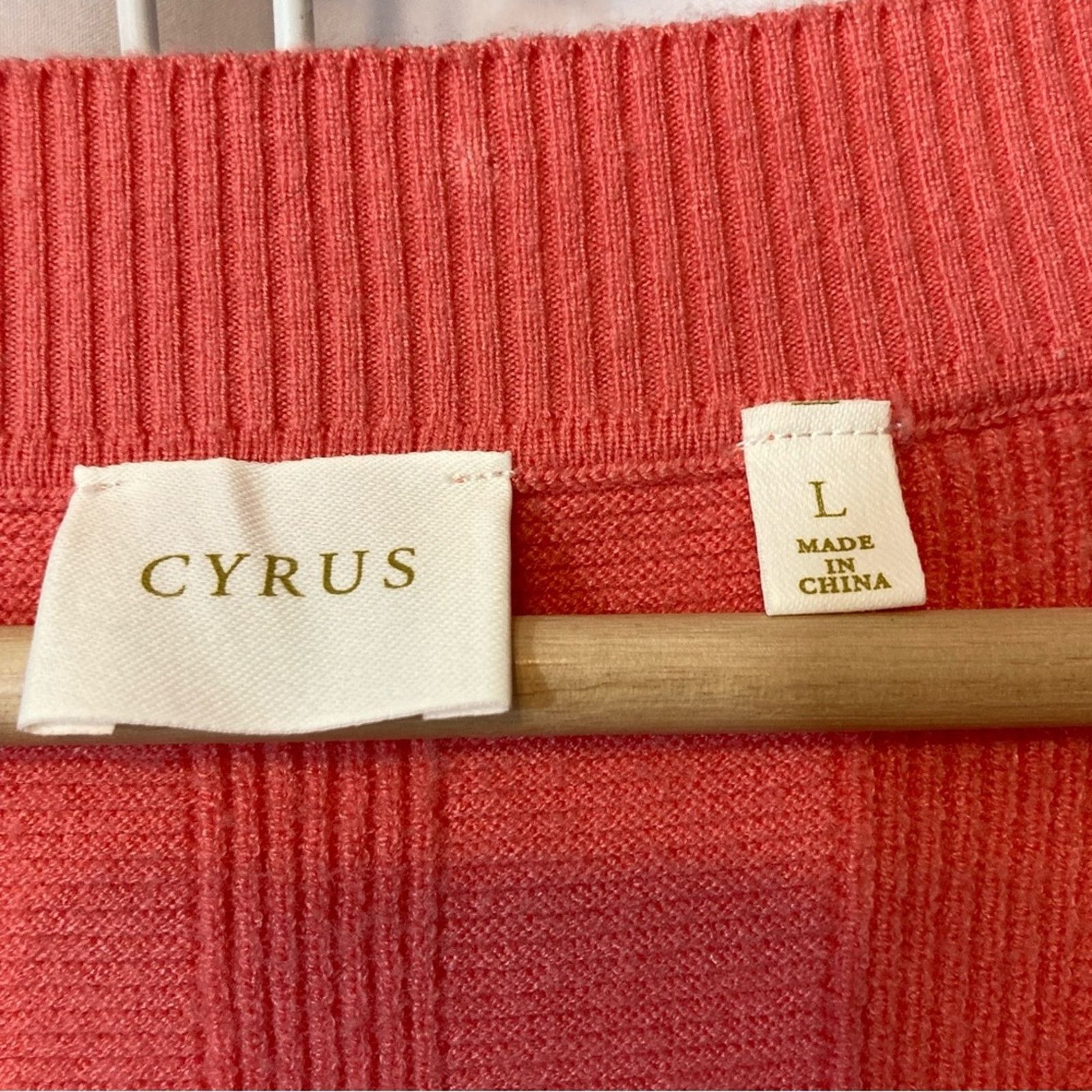 Other Cyrus Salmon Pink Ribbed Cable Knit Cardigan Sweater Size L / US 10 / IT 46 - 3 Thumbnail