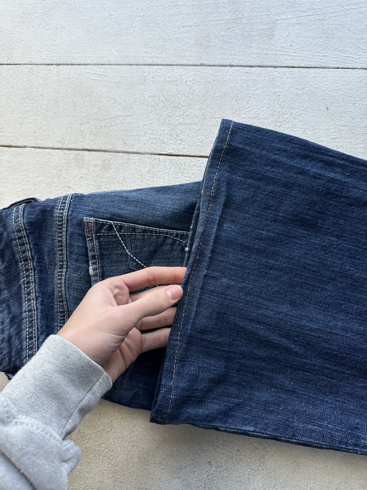 Guess FLARED 🚨00S GUESS WITH LOGO WOMEN BOOTCUT JEANS DARK BLUE Size 30" / US 8 / IT 44 - 17 Thumbnail