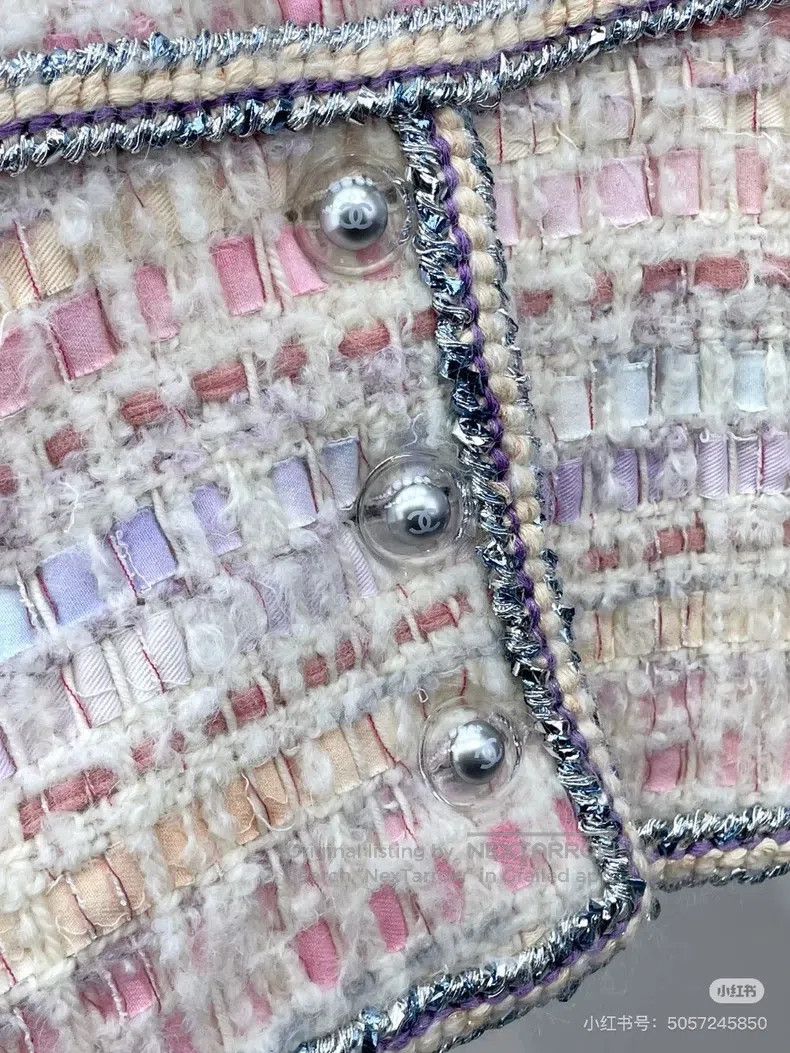 Chanel Chanel Ice cream-coloured marshmallow jacket Size S / US 4 / IT 40 - 3 Thumbnail