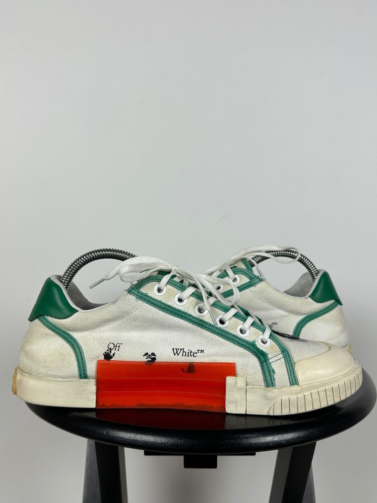 Off-White Off-White Vulcanized Virgil Abloh Low Top Sneakers Size US 9 / EU 42 - 3 Thumbnail