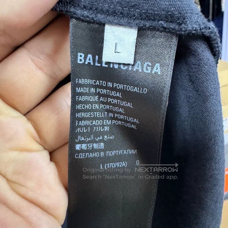 Balenciaga Balenciaga Flame letter black L size Size US L / EU 52-54 / 3 - 5 Thumbnail