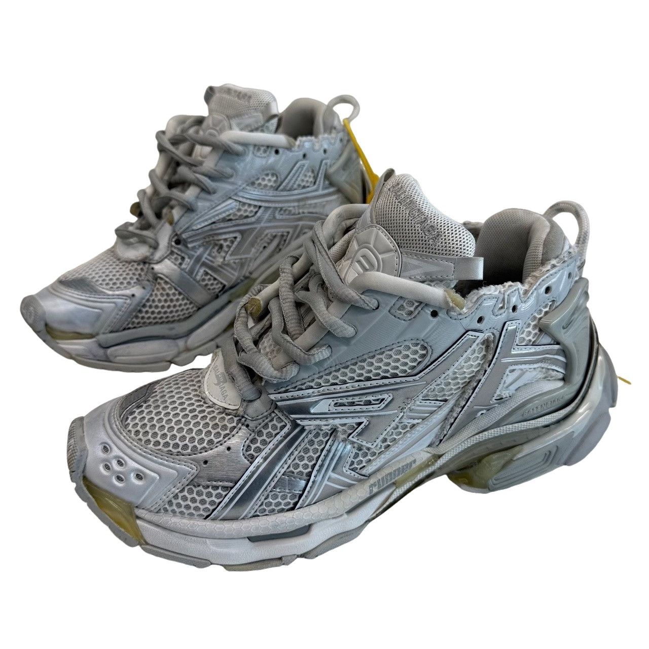 Balenciaga Balenciaga Runner Silver Sneakers Size 7 Size US 7 / EU 40 - 1 Thumbnail