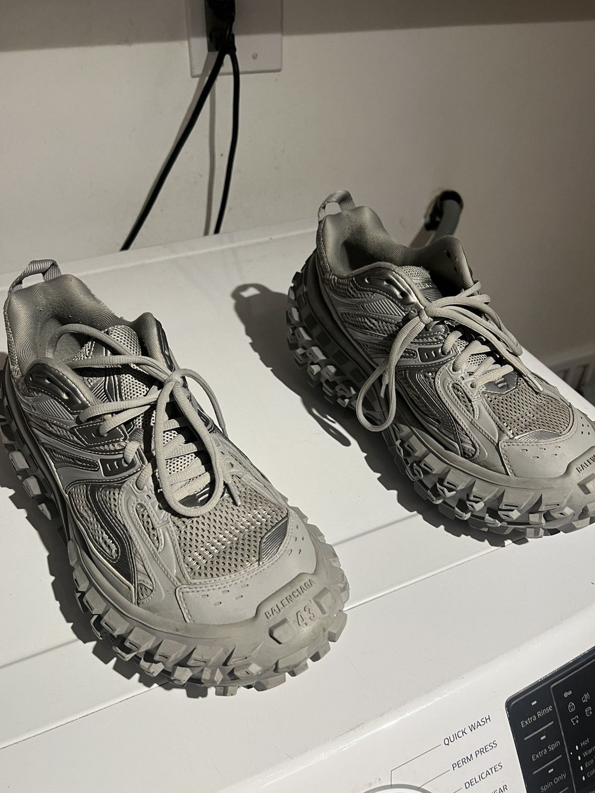 Balenciaga Balenciaga Defender Sneakers 10US/43EU Size US 10 / EU 43 - 3 Thumbnail