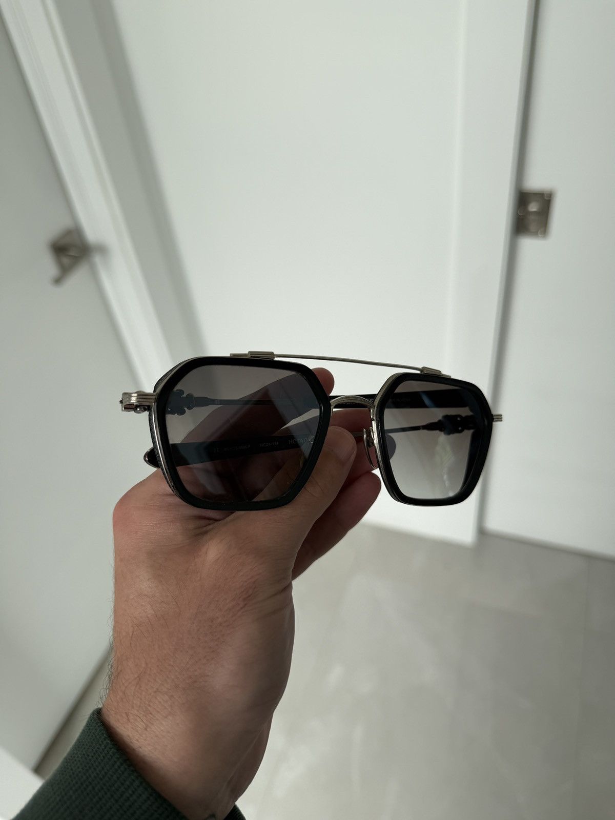 Chrome Hearts Chrome Hearts FISH MITTEN Glasses | Grailed