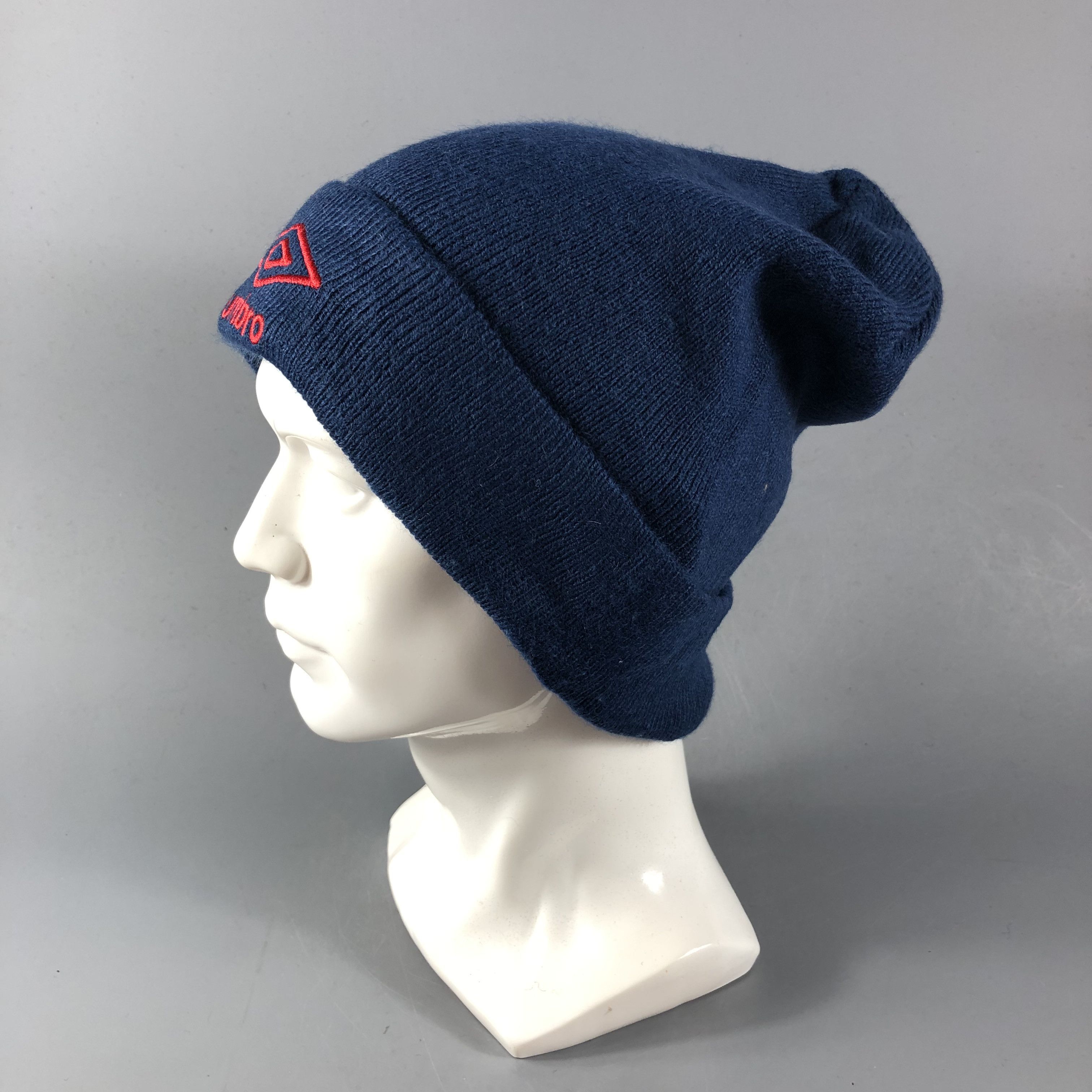 Umbro Umbro Fisherman Beanie Snowcap Snow Hat B688 Size ONE SIZE - 2 Thumbnail