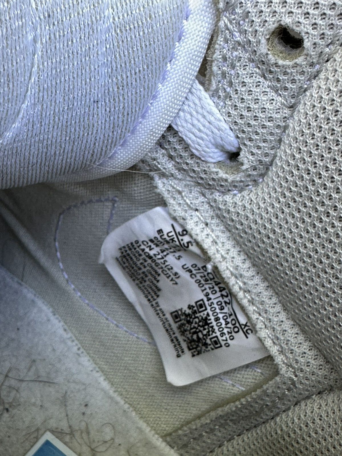 Jordan Brand × Nike Jordan 1 Neutral Grey OG Size US 9.5 / EU 42-43 - 6 Thumbnail