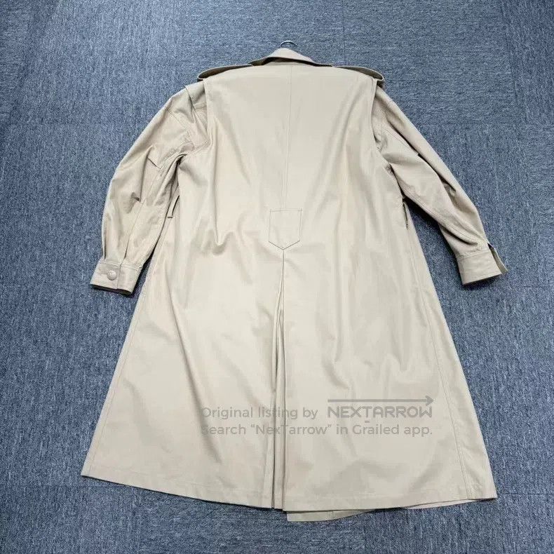 Louis Vuitton Louis Vuitton Really two coat Size US S / EU 44-46 / 1 - 2 Thumbnail