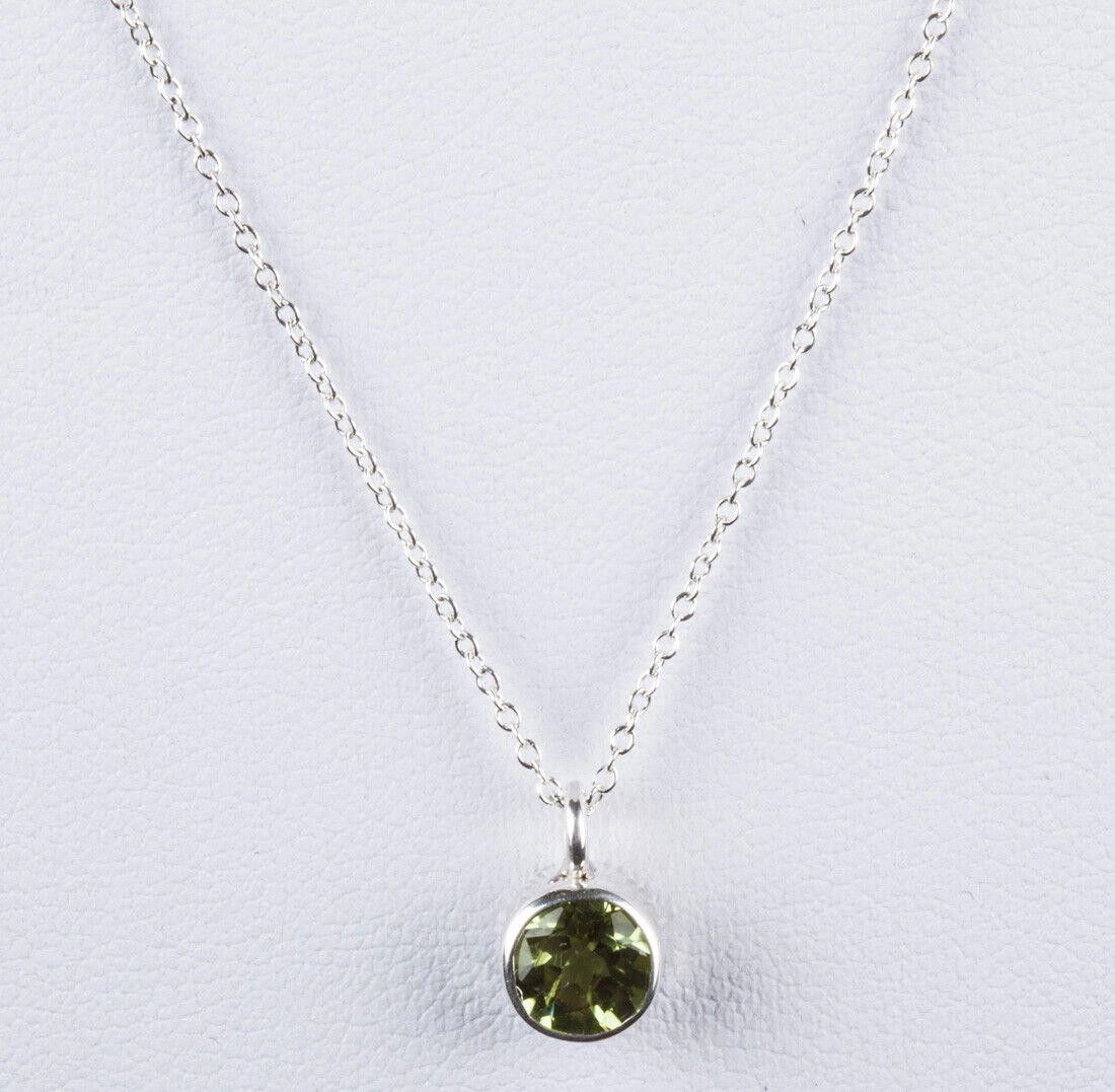 Designer Sterling Silver Faceted Peridot Astrology Pendant Necklace Size ONE SIZE - 1 Thumbnail