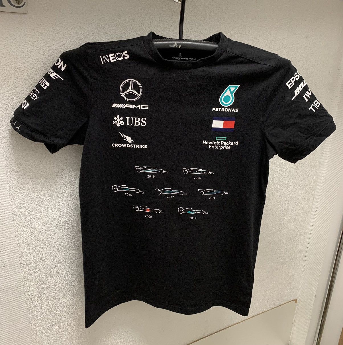 Mercedes-Benz Mercedes Benz Petronas black t-shirt S sz Tommy Hilfiger Size US S / EU 44-46 / 1 - 1 Thumbnail