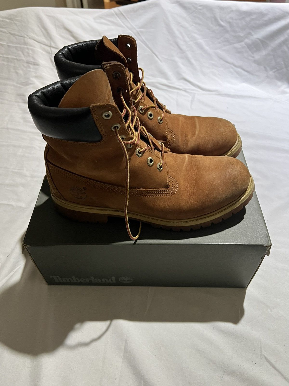 Timberland Timberland 6 Inch Boot Size US 10.5 / EU 43-44 - 5 Thumbnail