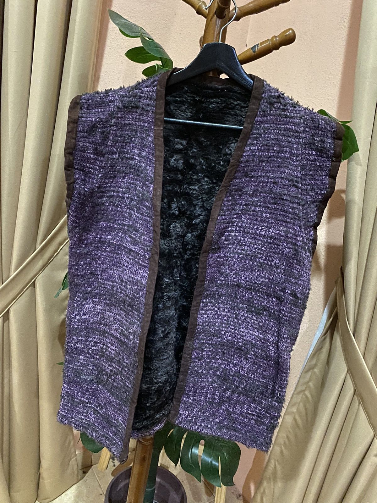 Other Purple Textured Sleeveless Vest with Faux Fur Lining Size US M / EU 48-50 / 2 - 2 Thumbnail