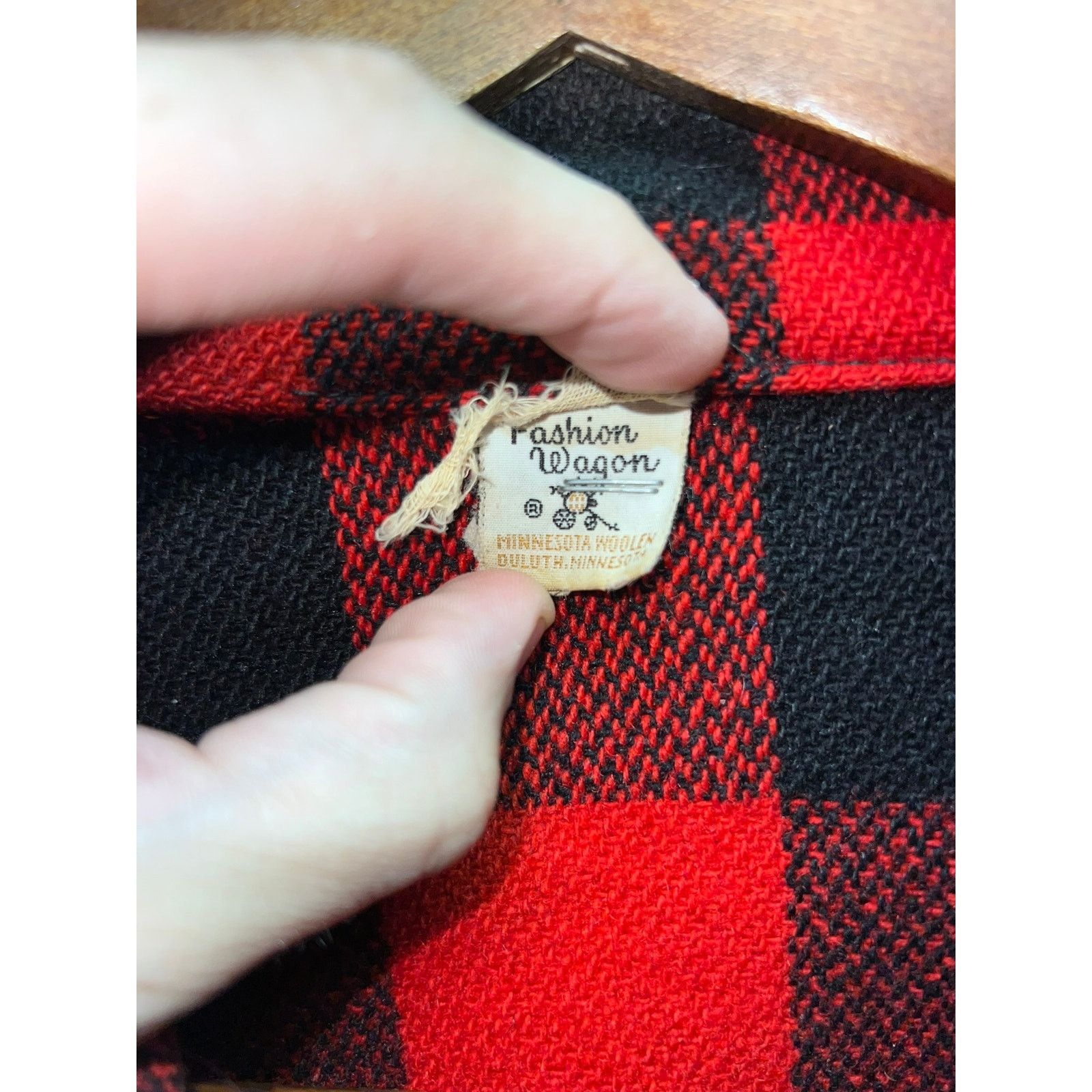 Vintage True Vintage Flannel Shirt Minnesota Wollen Buffalo Plaid L Size US L / EU 52-54 / 3 - 7 Thumbnail