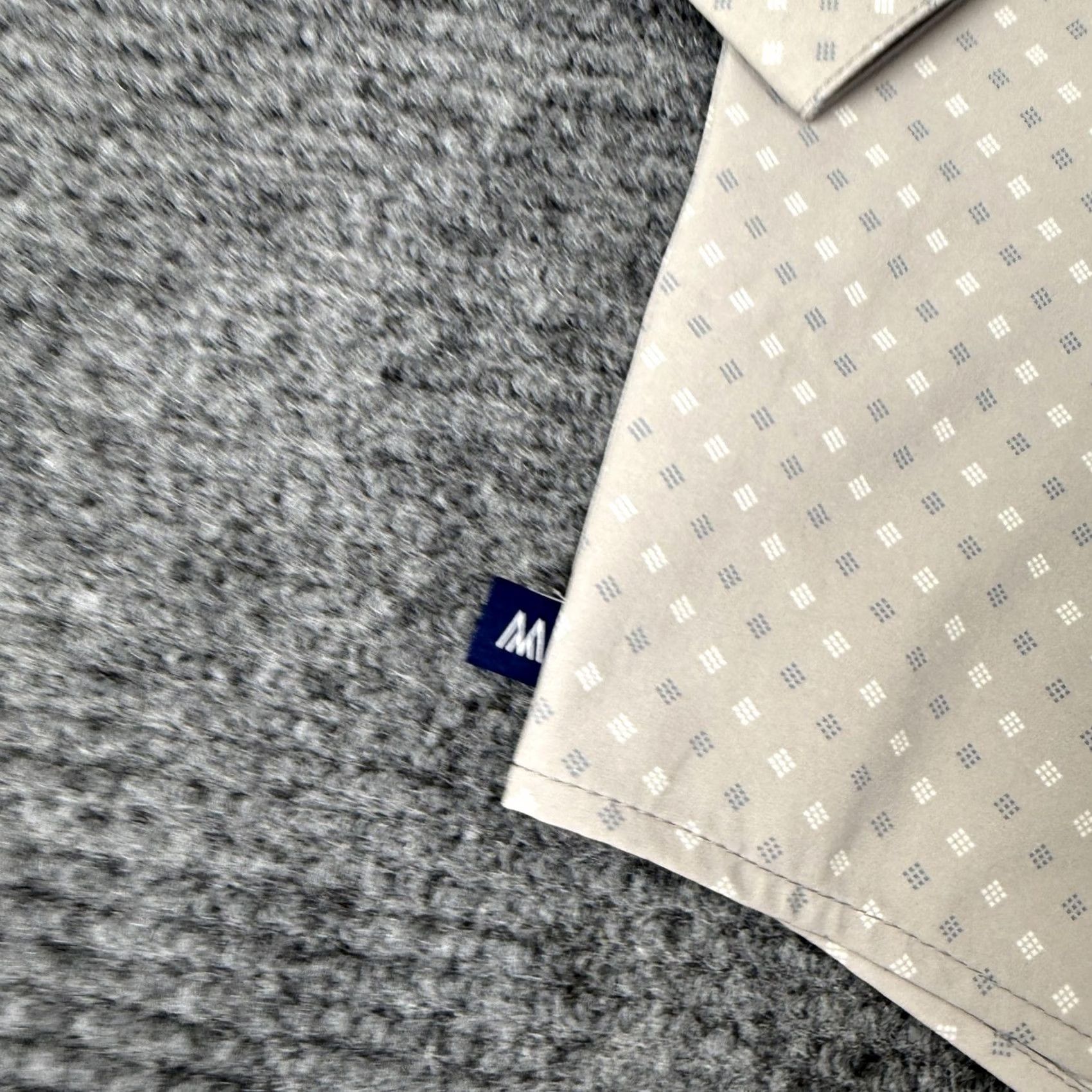 Mizzen+Main Mizzen+Main Leeward Shirt Mens Medium Beige Button Up Long Sleeve Size US M / EU 48-50 / 2 - 2 Thumbnail