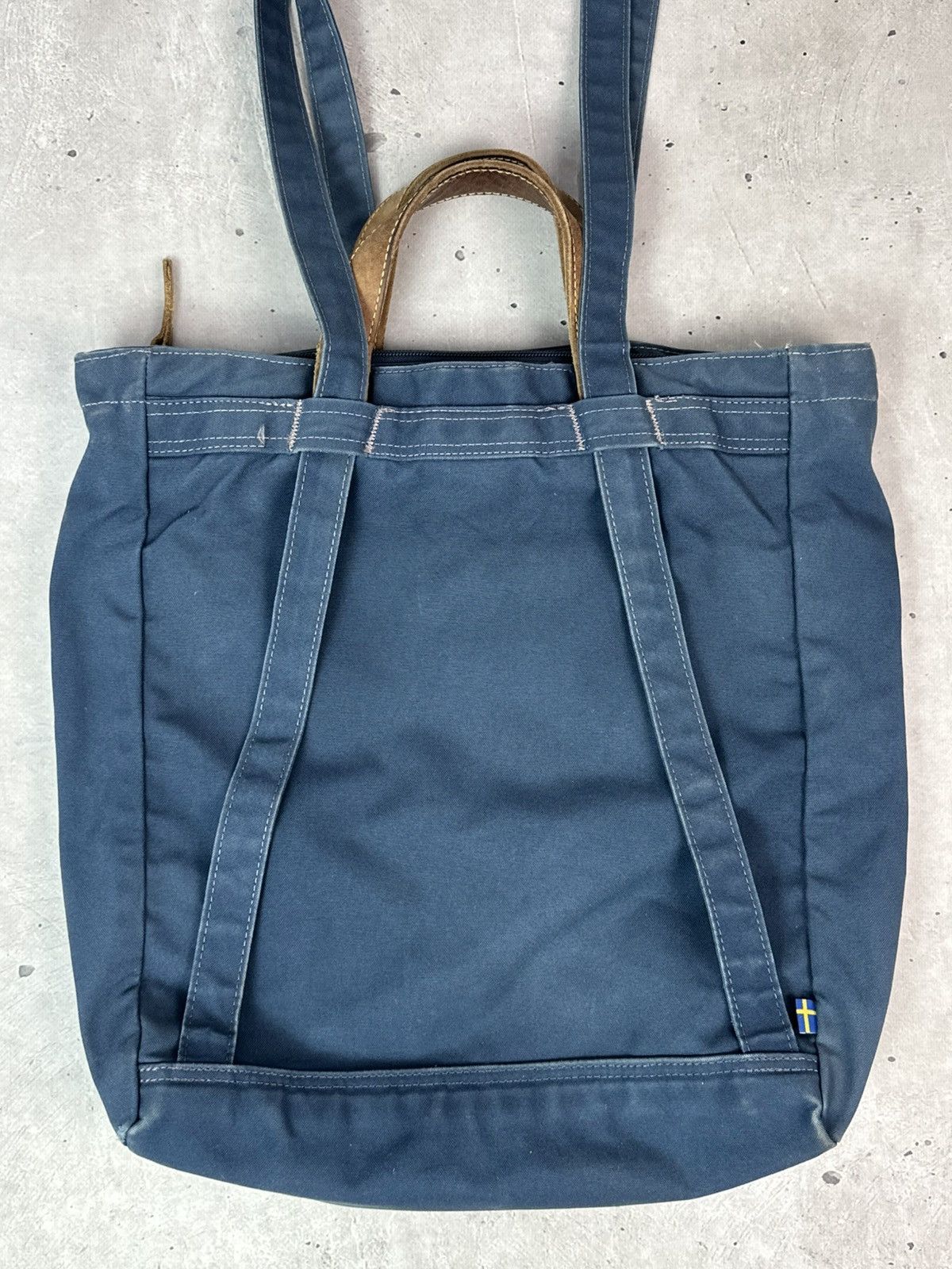 Fjallraven Fjallraven Totepack No. 1 Blue G-1000 Convertible Bag Size ONE SIZE - 7 Thumbnail
