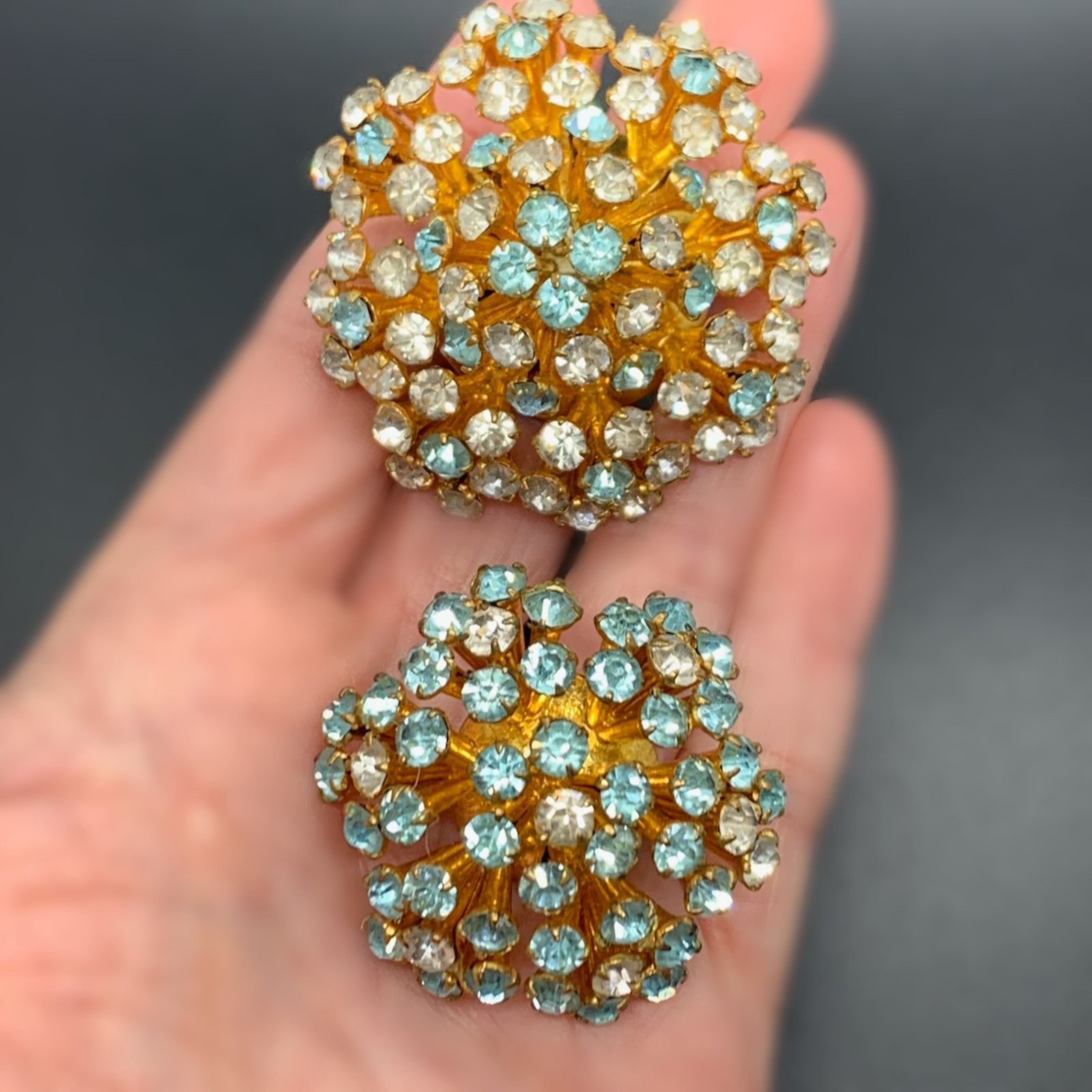 Other Czechoslov Vintage Gold Tone Blue Rhinestone Brooch Set Size ONE SIZE - 2 Thumbnail