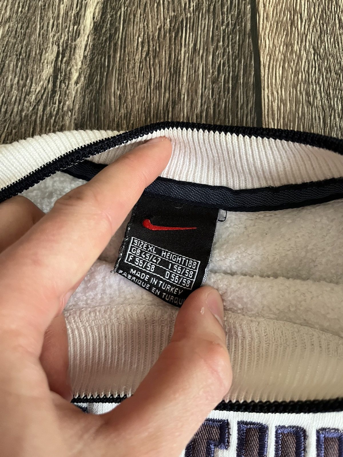 Nike × Vintage Y2K 1990s Nike Athletic Logo Boxy Fit Vintage Sweatshirt Size US XL / EU 56 / 4 - 8 Thumbnail