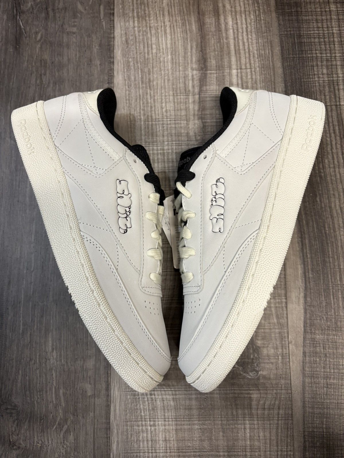 Reebok × Sneeze Magazine Reebok x Sneeze Mag Club C size 8.5 Size US 8.5 / EU 41-42 - 8 Thumbnail