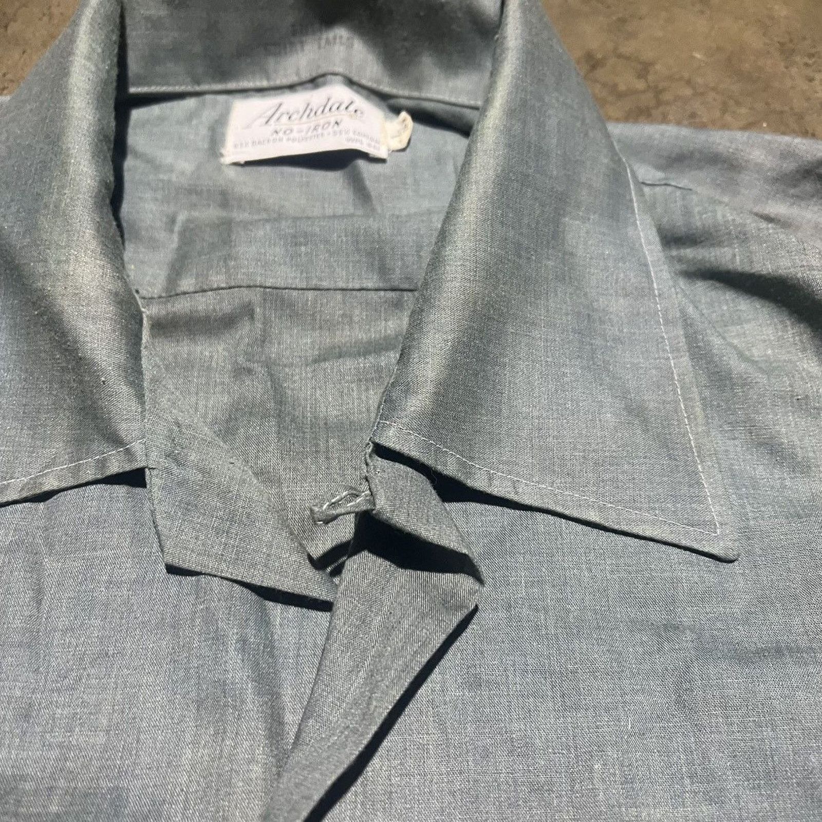 Vintage Vintage 60s Archdale Green Iridescent Loop Collar Shirt Size US L / EU 52-54 / 3 - 4 Thumbnail