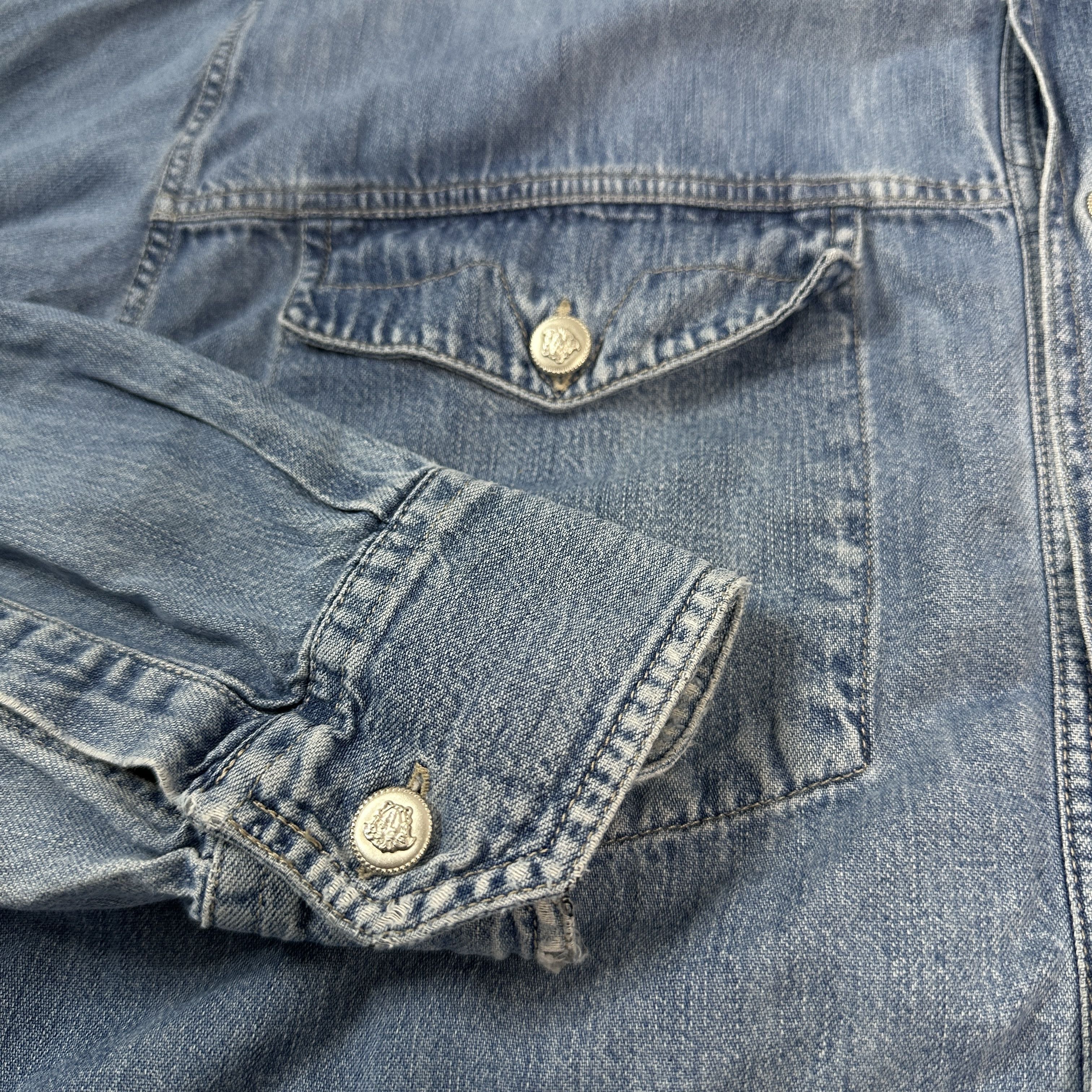 Versace × Vintage Denim Vintage Avant Garde Versace 90s Buttons Up Shirt Size US M / EU 48-50 / 2 - 3 Thumbnail