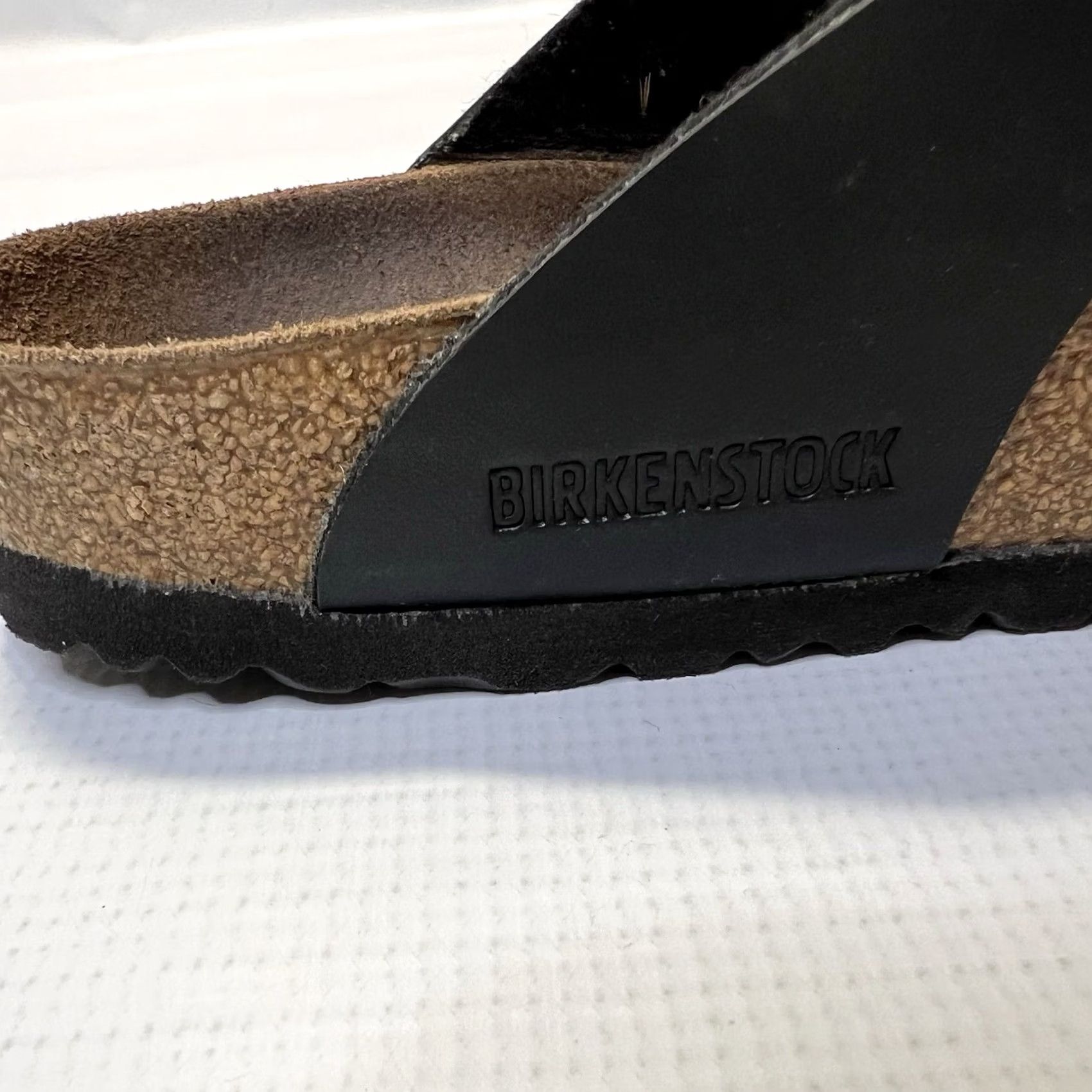 Birkenstock Birkenstock Gizeh Sandal Womens 39 Black Matte Cork Insole Suede Buckle Logo Flat Thong Slides 90s Boho Outdoor Bohemian College Slim Stripe? Size US 8 / IT 38 - 5 Thumbnail