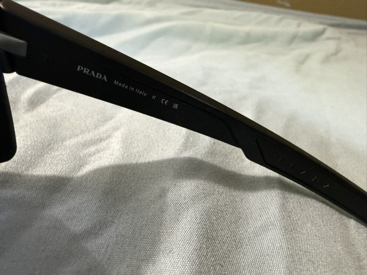 Prada Prada SPS 07W Size ONE SIZE - 4 Thumbnail