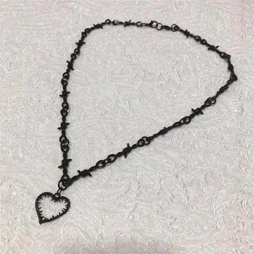 Hype x Jewelry Heart Charm Chocker Necklace in Black, Men's
