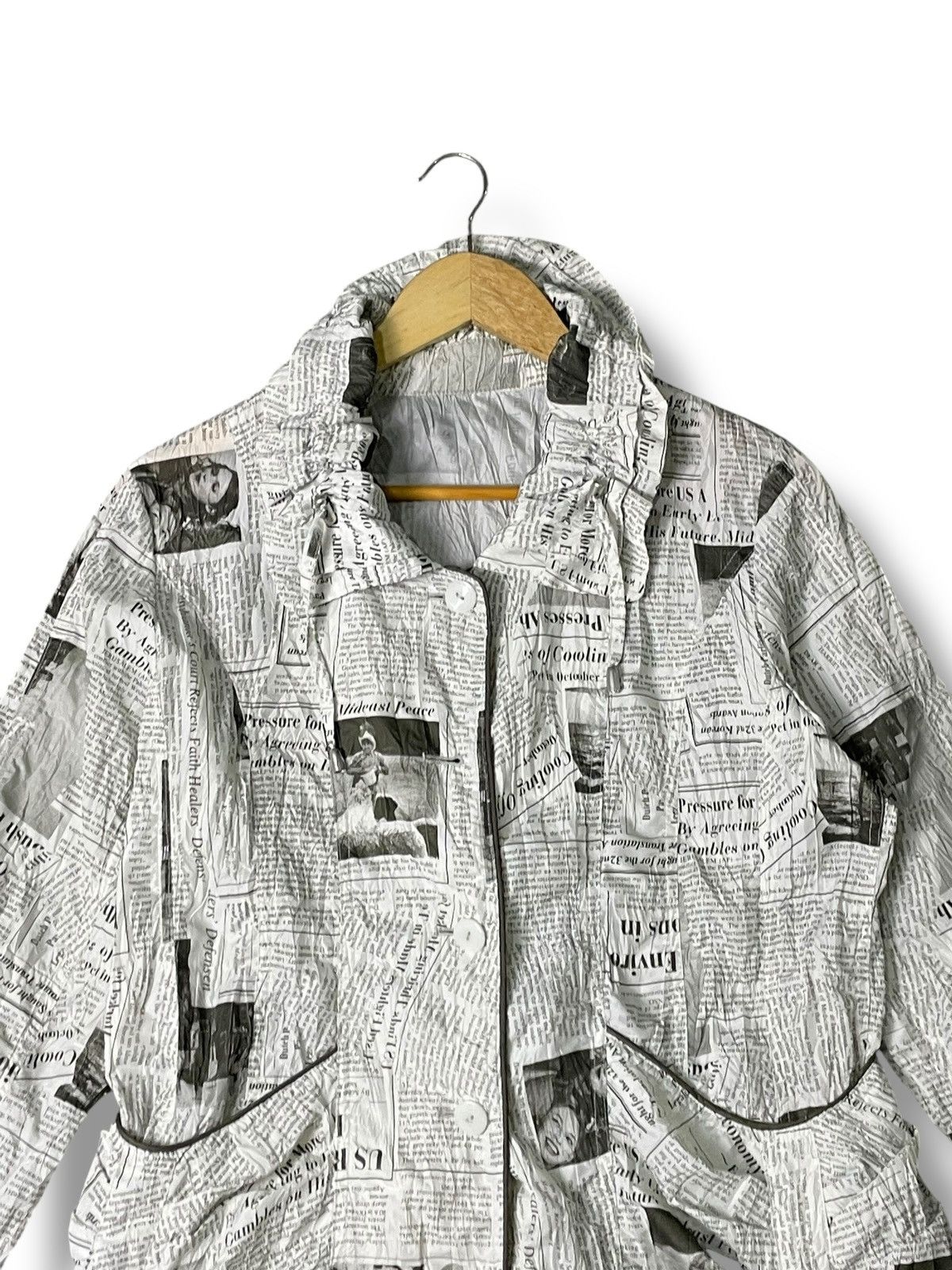 Designer × Japanese Brand × Vintage Ellaputa x Japanese Newspaper Patterned Jacket(42) Size US S / EU 44-46 / 1 - 2 Thumbnail