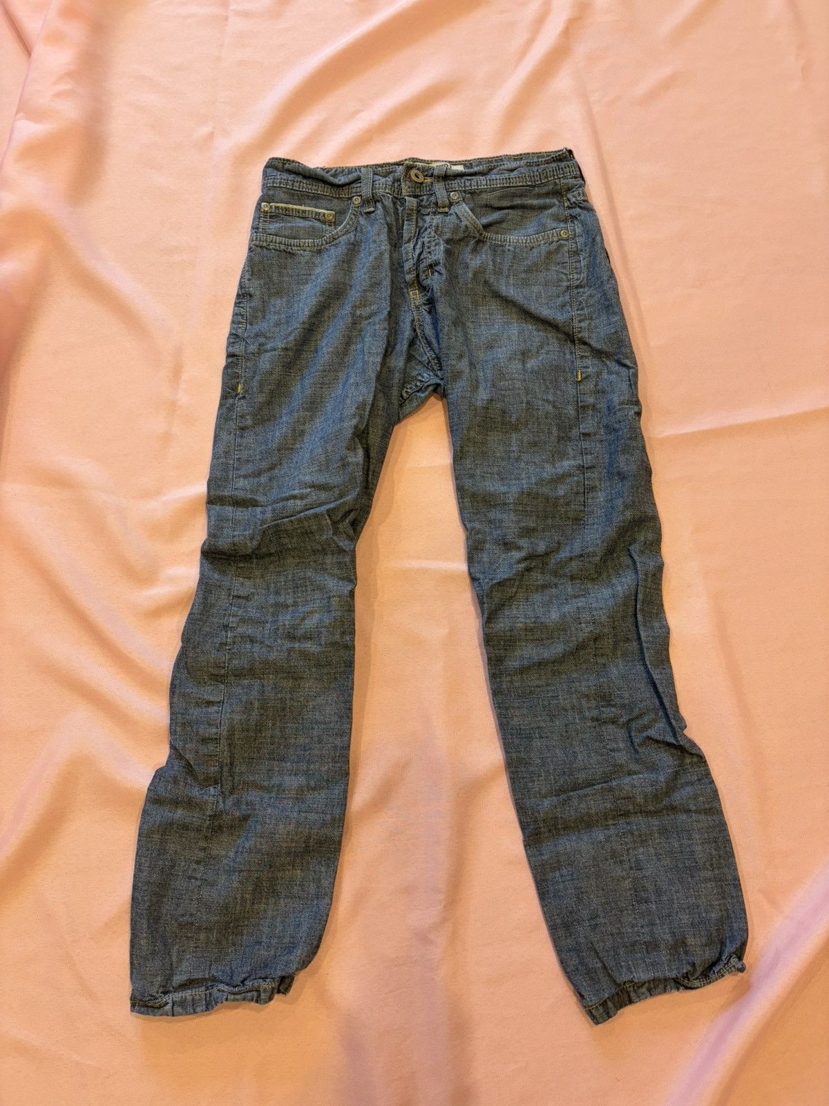 Naked & Famous Weird Guy Indigo Selvedge Chambray Jeans 26x27 Size US 26 / EU 42 - 1 Thumbnail