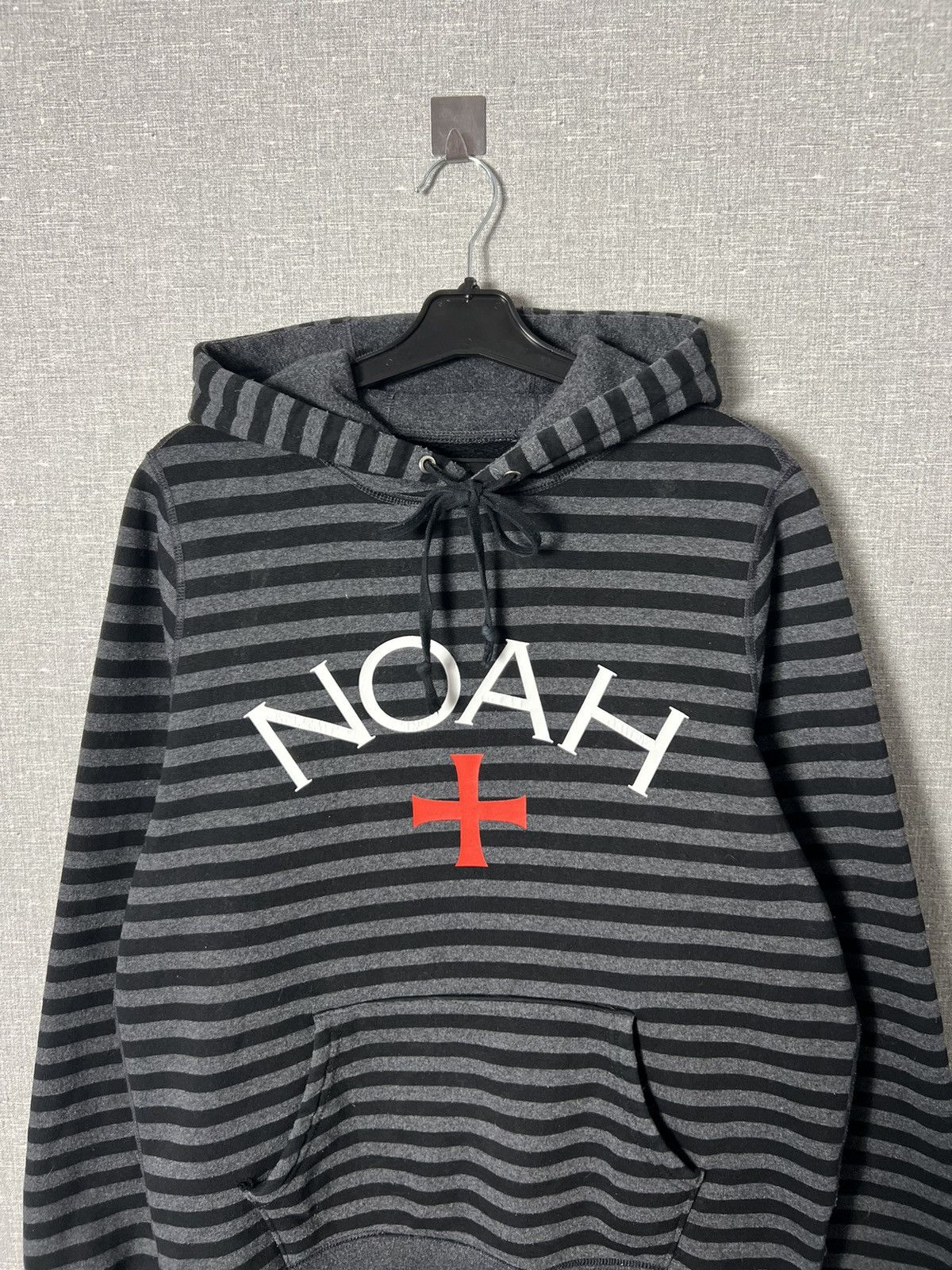 Noah Noah Cross Logo Print Striped Fleece Cotton Hoodie Size US S / EU 44-46 / 1 - 3 Thumbnail