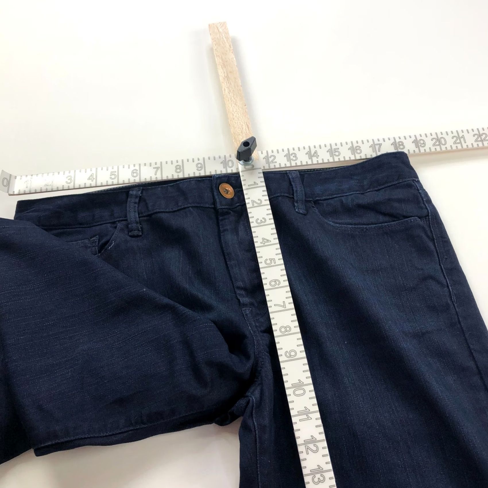 Banana Republic Banana Republic Skinny Straight Jeans Mid Rise 33 Denim 36W 34L Blue Women Regular 5-Pocket Belt Loops Distressed No Vintage No Seatback Pocket Size 24" / US 00 / IT 34 - 5 Thumbnail