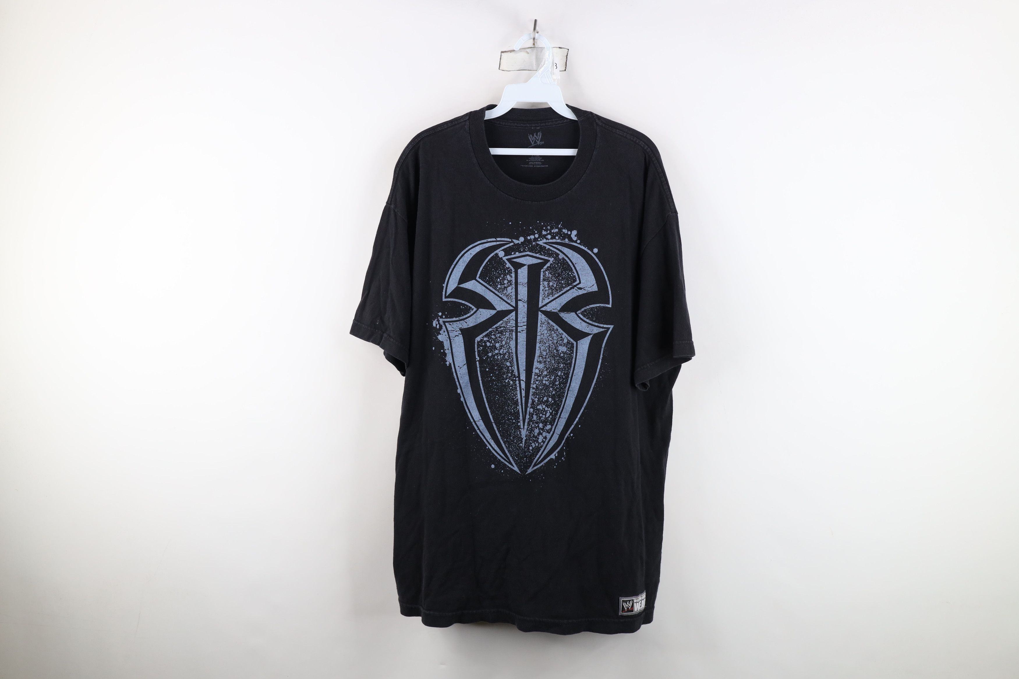 Vintage Vintage Y2K WWE Roman Reigns Wrestling Short Sleeve T-Shirt Size US XL / EU 56 / 4 - 1 Thumbnail