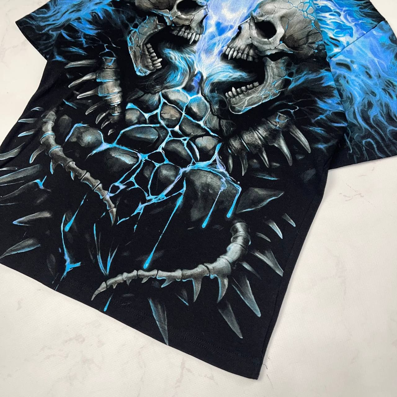 Vintage Affliction Vintage Affliction style flame skulls y2k tee Size US M / EU 48-50 / 2 - 8 Thumbnail
