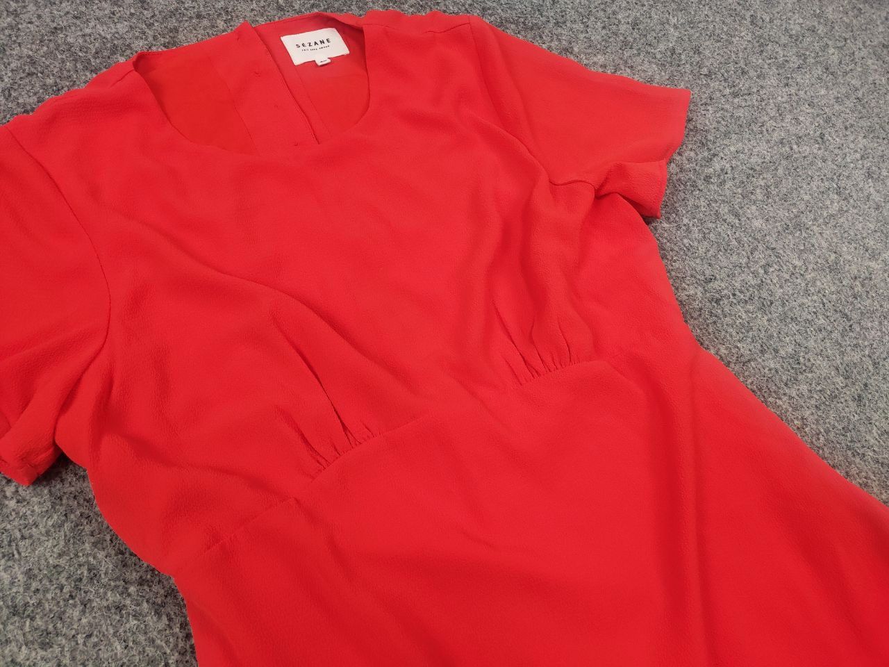 Sezane Sezane Midi dress Red with a cutout back short-sleeved Size M / US 6-8 / IT 42-44 - 4 Thumbnail