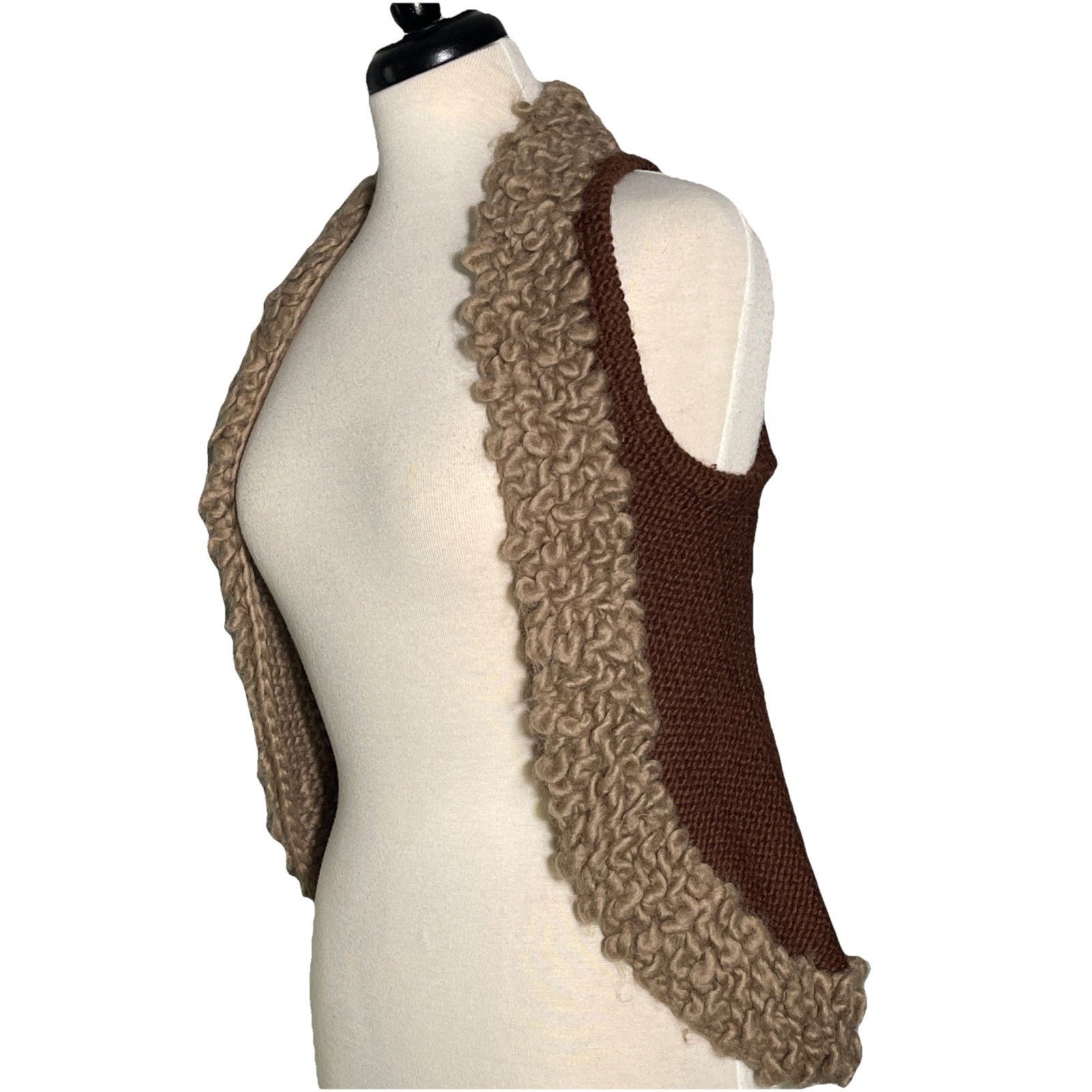 Zara TRF Zara Sherpa / Wool Vest Knitted Brown and Tan Medium Size XS / US 0-2 / IT 36-38 - 1 Thumbnail