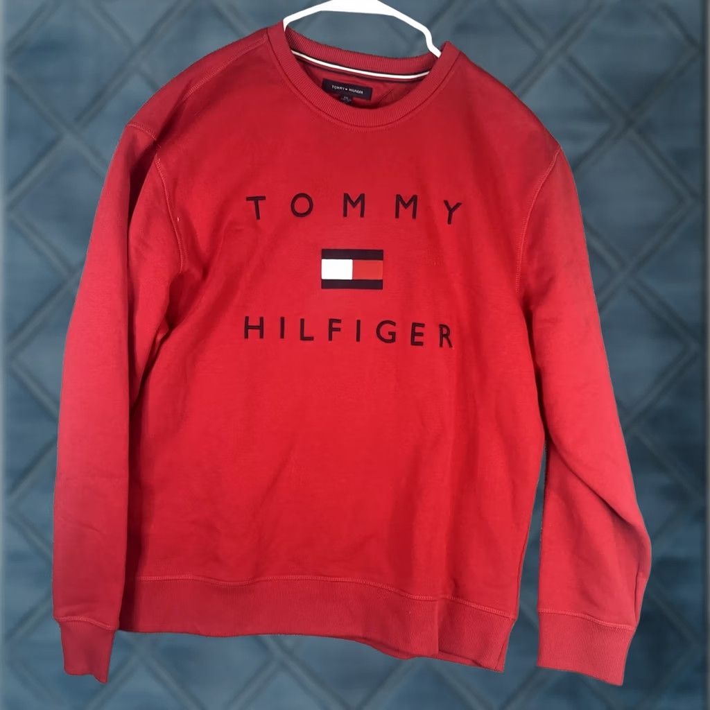 Tommy Hilfiger Tommy Hilfiger Sweatshirt Mens 2XL Red Big Flag Logo Crewneck Pullover Fleece Shirt Size US XXL / EU 58 / 5 - 1 Thumbnail