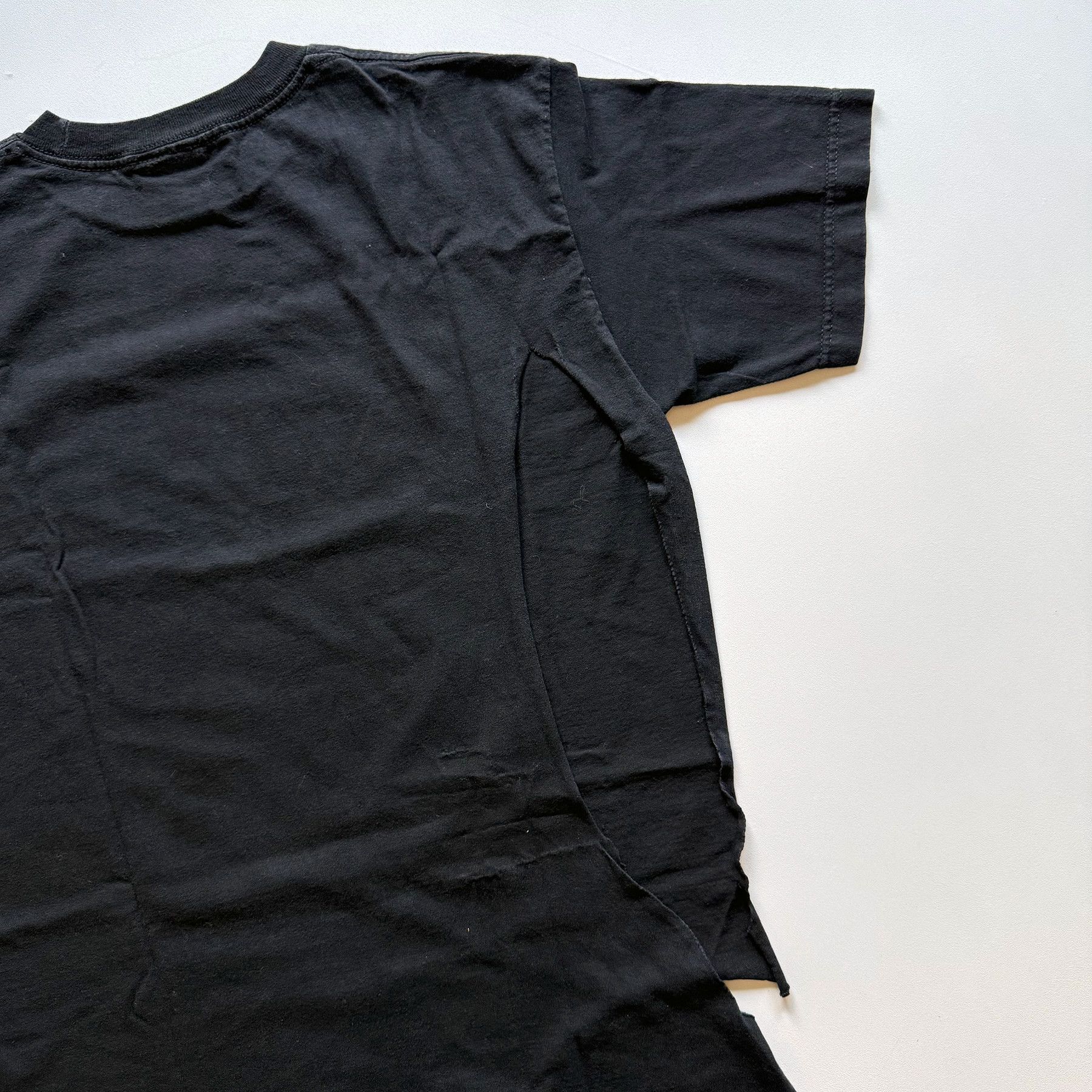 Vintage 2000 Vintage Cowboy Bebop Faye ODM Grail Tee (THRASHED) Size US M / EU 48-50 / 2 - 9 Thumbnail