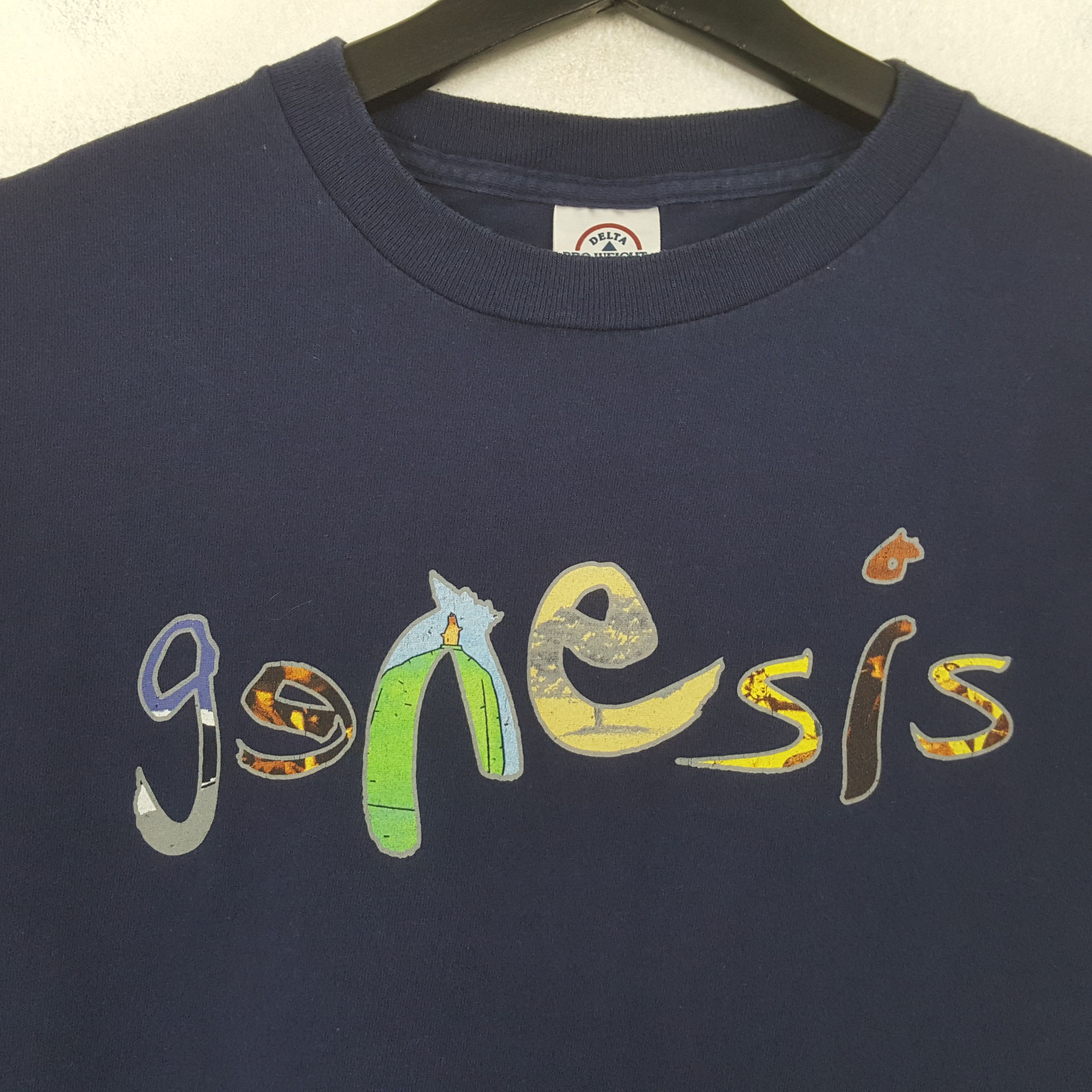 Band Tees Genesis Rock Band Music Tshirt RR24 Size US M / EU 48-50 / 2 - 2 Thumbnail
