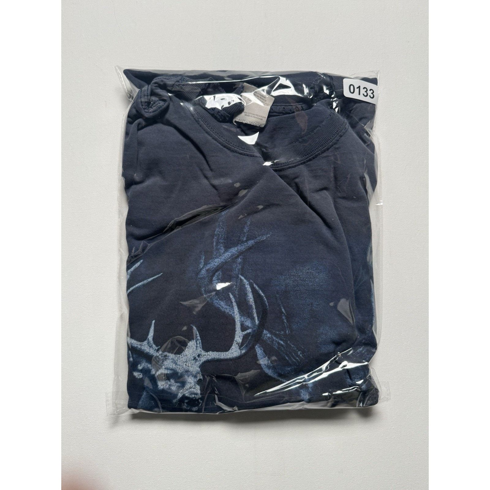 Vintage Vintage Whitetail Deer Hunting Thrashed Faded T Shirt 2XL Size US XXL / EU 58 / 5 - 8 Thumbnail