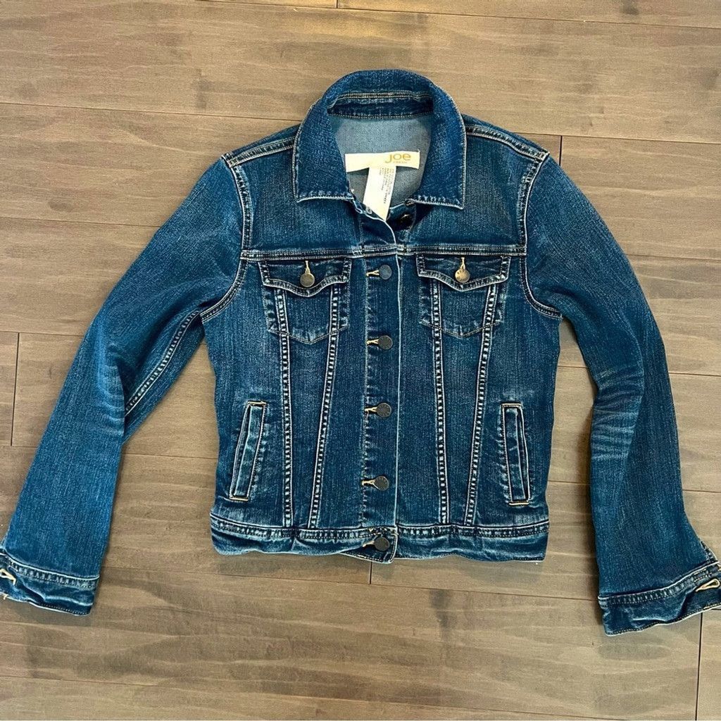 Joe Freshgoods Joe Fresh distressed denim Jean jacket xs button down Size XS / US 0-2 / IT 36-38 - 1 Thumbnail