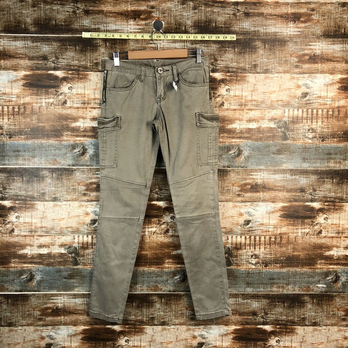 Japanese Brand Spiral Temp Green Cargo Multipocket Pants #A2456 Size 25" / US 0 / IT 36 - 1 Thumbnail