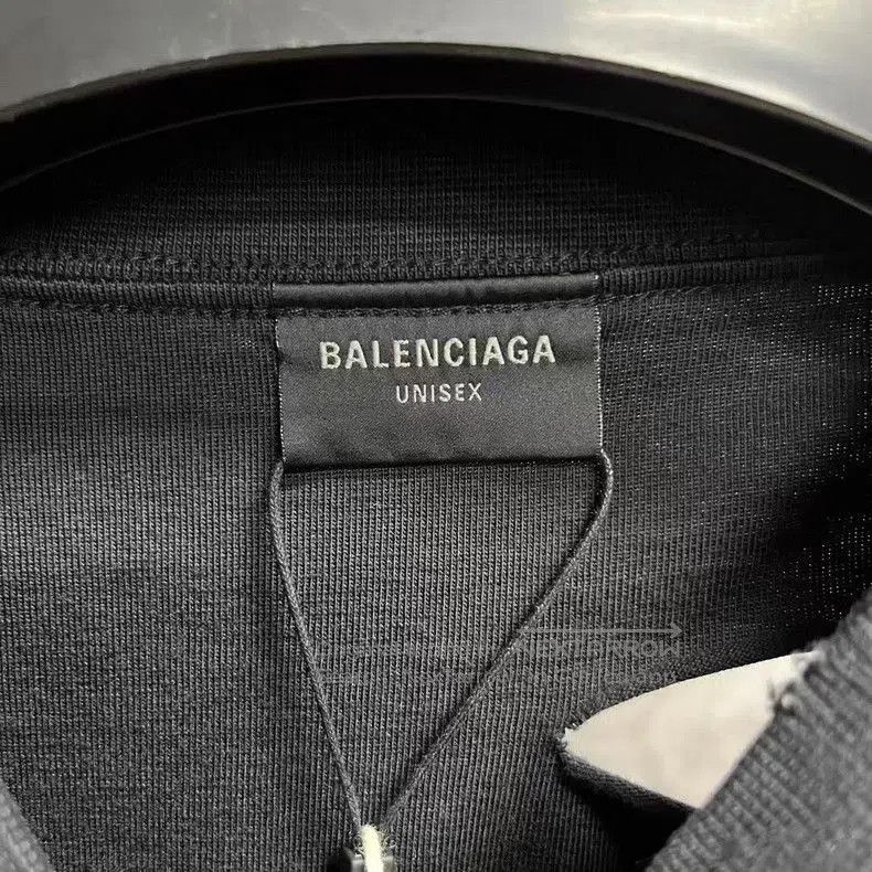Balenciaga Balenciaga Black Logo Short Sleeve T-shirt. Size US XS / EU 42 / 0 - 3 Thumbnail