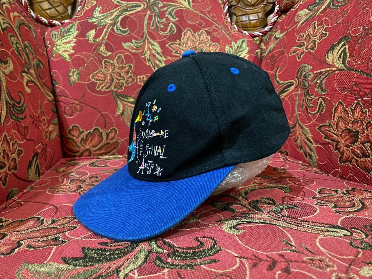 Vintage Vintage 90s Singapore Festival Arts Trucker Hats Size ONE SIZE - 2 Thumbnail